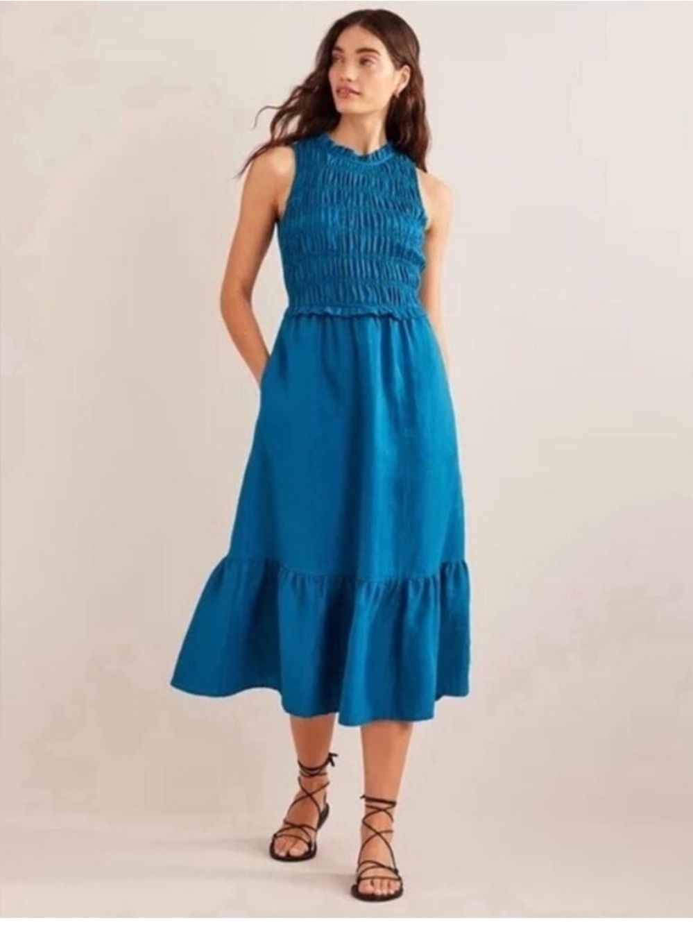 Smocked Linen Midi Dress
Crystal Teal